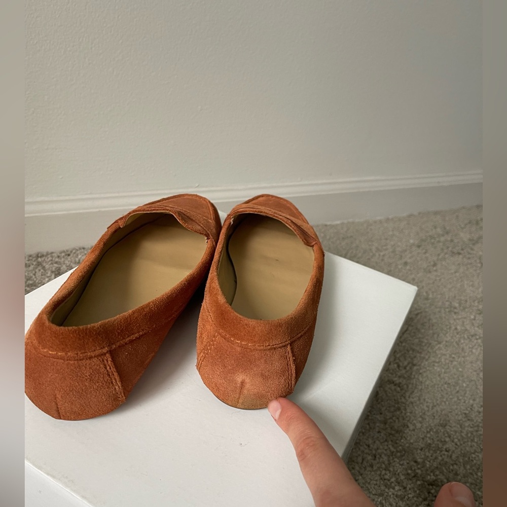 Talbots Women's Tan Leather Upper Classic Slip On Loafer Moccasins Size 8.5 - Picture 5 of 9